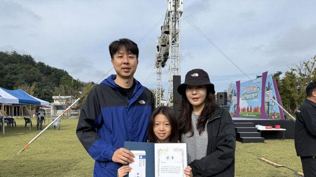 [2025 서천힐링캠프] 학교 댄스동아리서 갈고닦은 춤선, 관객 시선 사로잡아… 