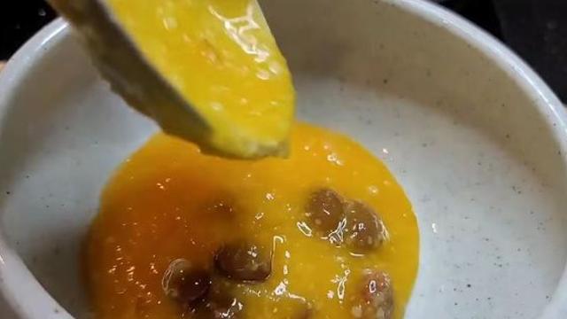 쌀쌀한 계절 안 먹으면 손해인 '호박죽', 맛 3배로 높여주는 비법