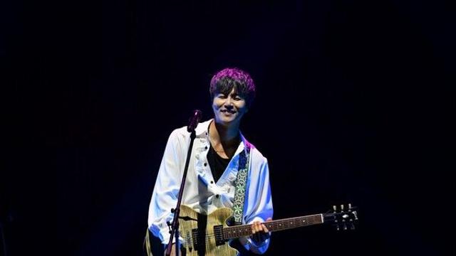 정동하, 진주서 20주년 투어 시작…신곡 선공개 등 무대소통