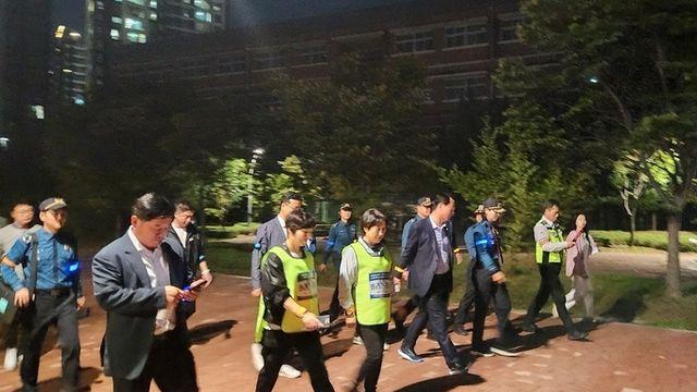 화성동탄서·롯데백화점 ‘우리동네 범죄 취약지 러닝 순찰 데이’