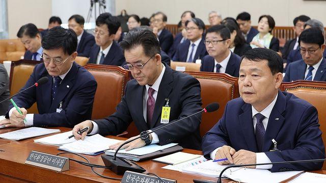우크라 재건참여 공방…