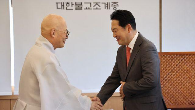 '목례 논란' 장동혁, 오늘 봉은사에서 조계총 진우스님 재예방