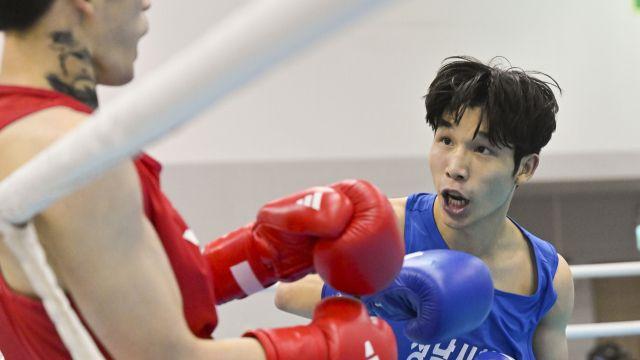 복싱 남자일반부 플라이급 윤태근(성남시청) 결승 진출 [포토뉴스]