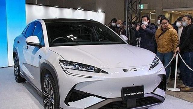 日서 존재감 키우는 中BYD, 日슈퍼체인 제휴로 판매 거점 확대