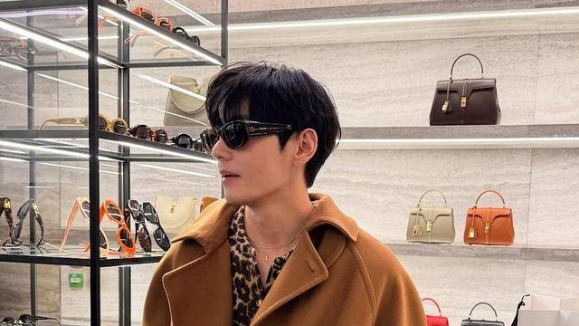 방탄소년단 뷔·TWS, 파리서 진짜로 만났다