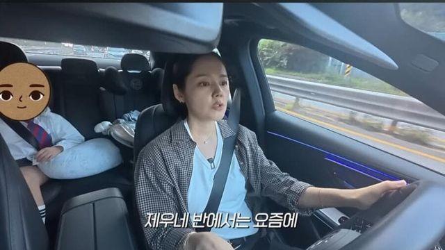 한가인도 피할수없는 요즘 인기있는 2가지..jpg