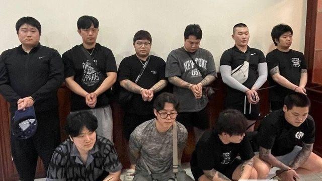 한국 범죄자들 얼굴 공개한 캄보디아 뉴스 