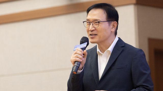 임태희 교육감, “‘수행 지옥’, 경기도교육청이 고치겠다”