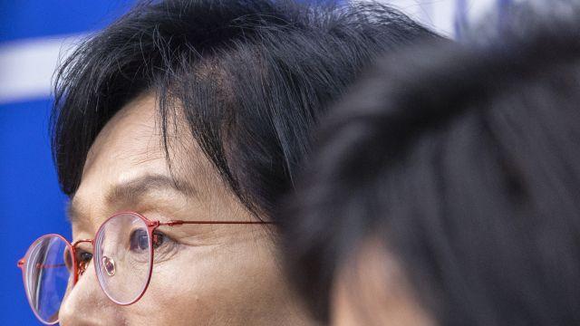 최민희, 딸 결혼식 '카드결제' 논란에