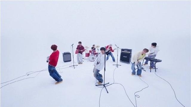 다크비, 미니 9집 ‘Emotion’ 타이틀곡 ‘lrony’ MV 티저...‘기대감 폭발’