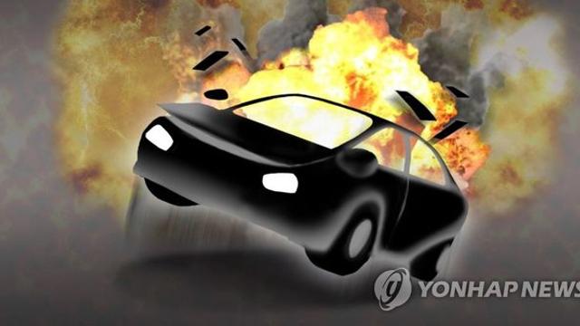 분당수서간도로서 SUV끼리 추돌해 화재…3명 부상