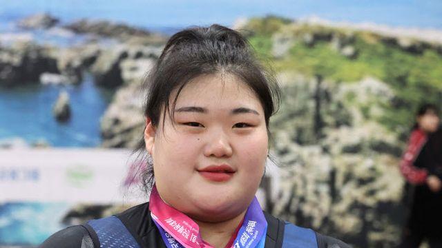‘세계선수권 우승’ 역도 박혜정, 전국체전 3연패 성공