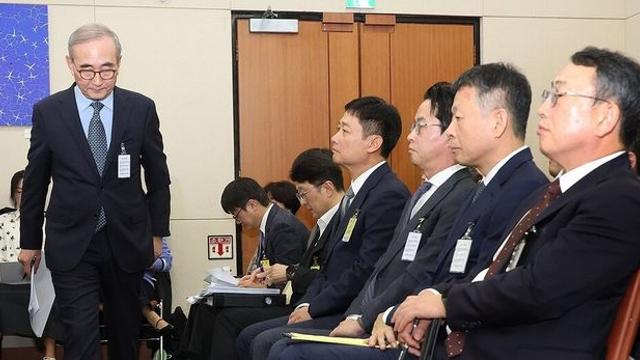이통3사 CEO, 국감 출석…KT에 집중 포화