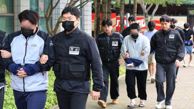 캄보디아서 국내 송환된 64명 중 49명 구속…5명 풀려나고 10명 영장심사