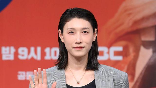 '은퇴' 김연경, 여전한 '배구 황제' 클라스…'신인감독', 화제성·시청률 '올킬'