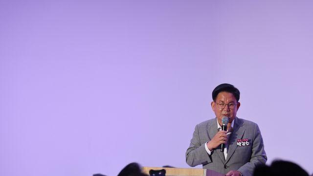 박강수 마포구청장, 서울디자인고 글로벌 디자인 페스타 패션쇼 참석