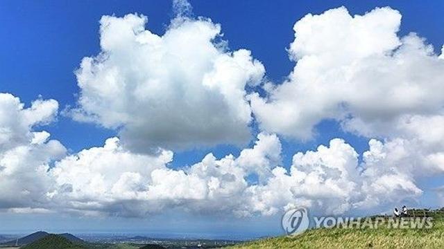 전북 가끔 구름 많고 낮 최고기온 19∼22도