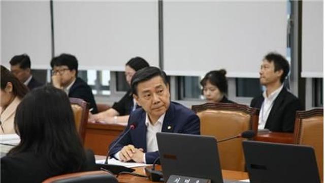 [2025 국감] 백종헌 의원, 위조상품 무역규모 11.1조원…화장품 비중 15% (약 1조 6,650억 원) 추정 심각