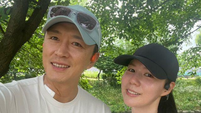 진태현♥박시은, 성인 입양에 입 열었다…”가고자 하는 길”
