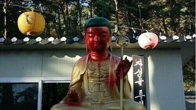 우리나라에 종교 분쟁이 없는 이유