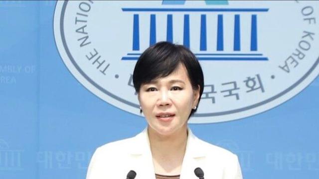 전현희 