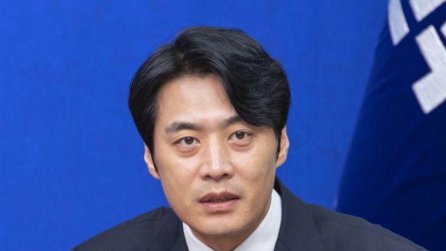 국토차관 '집값 내리면 집 사라' 발언에…민주당 