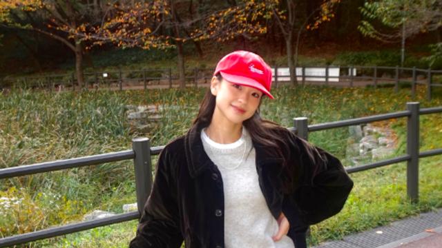손연재, 이 얼굴이 엄마라고? 초등학생이래도 믿겠네 [AI 포토컷]