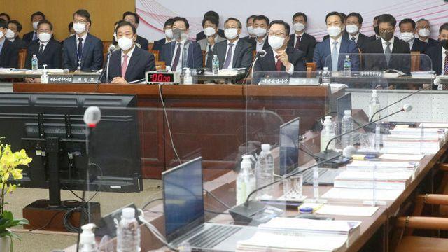 24일 대전시 국정감사에 쏠린 눈… '창 대 창' 대결 승자는?