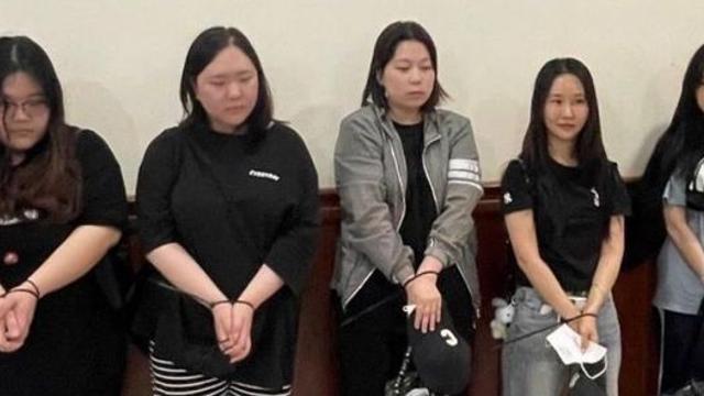 충격적인 캄보디아 여자 조직원 정체