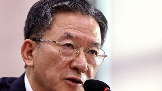법무부, '성비위' 의혹 현직 부장검사 직무정지