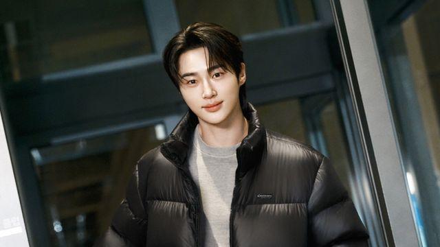 신상 패딩도 멋진데 변우석은 더 멋져! 디스커버리 익스페디션 반슬리 다운 숏패딩 화보 공개