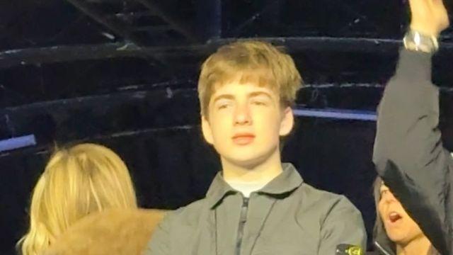 착장부터 얼굴까지 누가 봐도 노엘 갤러거 아들