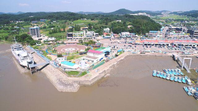 김포 함상공원서 즐기는 선상 다이닝 ‘2025김포 선셋 페스타’ 개최