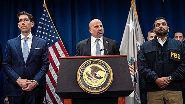 NBA 현직 감독·선수, 불법 스포츠 베팅·사기도박 혐의로 체포