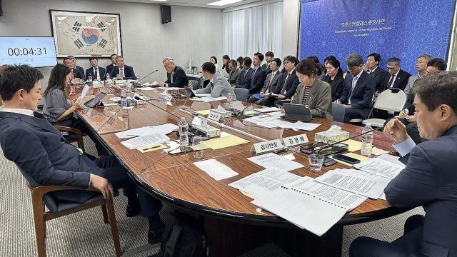 LA 국감서 유승준 비자 거론…김태호