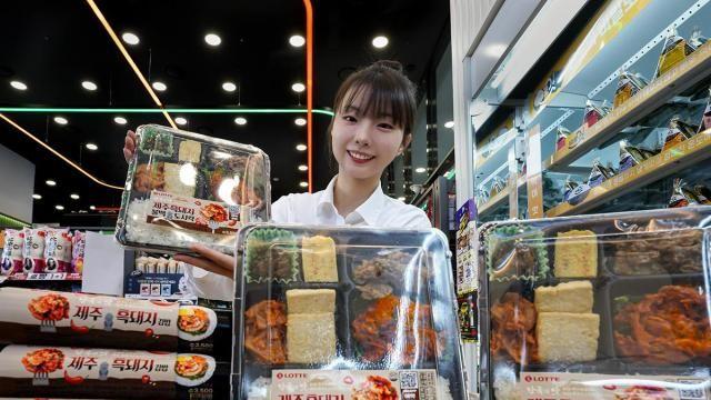 午餐太贵盒饭来救！ 便利店盒饭成外籍游客热门选择