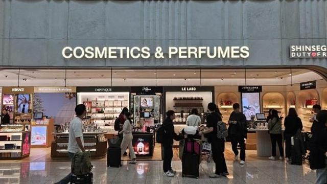 近10亿违约金还是八年亏损? 新世界仁川机场免税店进退两难