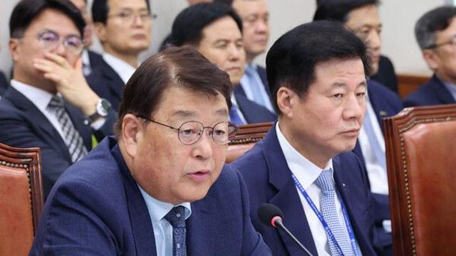 '유임' 소진공·기보 이사장 거취 언급…
