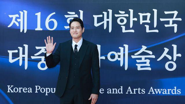 [NC포토] 박해준, 레드카펫 밟는 관식이