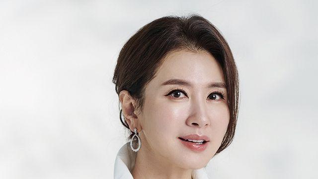'응답하라' 이일화, 김동욱·강소라와 한솥밥…스튜디오 유후行 [공식]