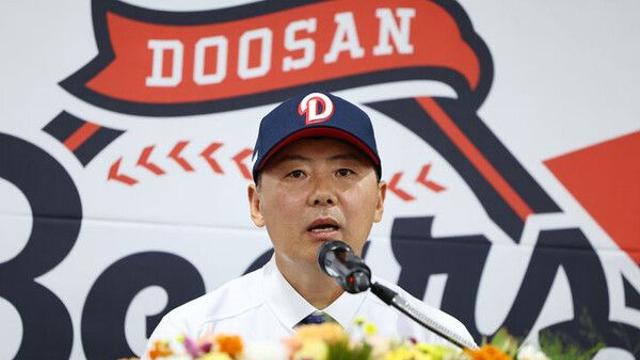 두산의 내부 FA 단속 과제…김원형 감독 
