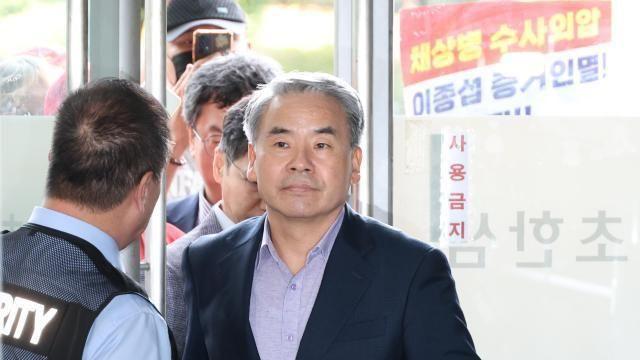 '해병특검 핵심피의자' 이종섭 구속심사 종료…밤늦게 결과 나올 듯