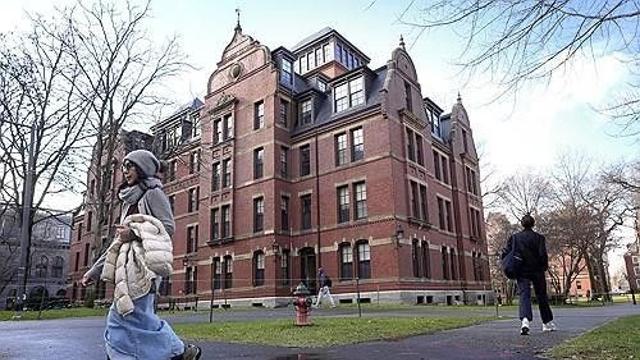 하버드 신입생, 소수인종 우대 폐지로 흑인 줄고 아시아계 증가