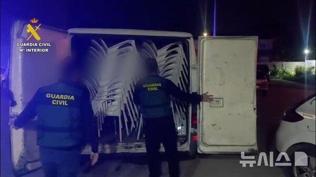 스페인 식당 의자 1000개 행방 묘연…해외로 팔아넘긴 절도단