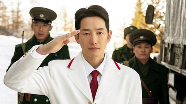 활동 뜸했는데...무려 10년 만, 톱배우 복귀작으로 눈길 쏠린 ‘한국 영화’