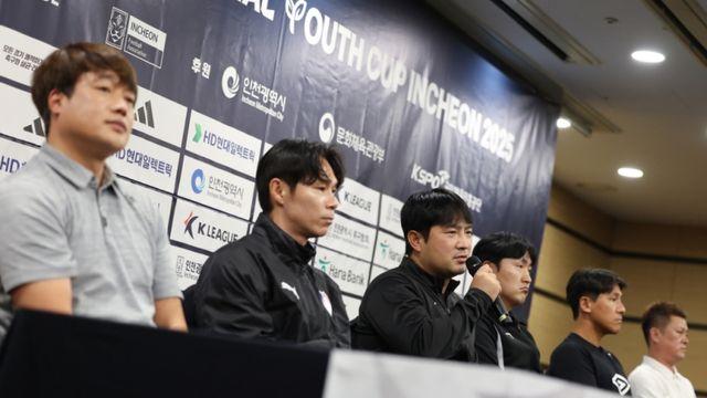 “지도자도 성장할 기회” K리그 인터내셔널 유스컵, ‘배움의 자세’로 임하는 韓 감독들 [IS 인천]