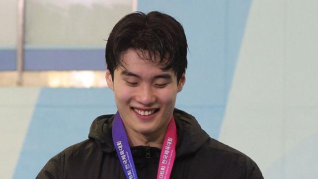 [전국체전] '한국新 3개＋4관왕' 수영 황선우, 통산 4번째 MVP