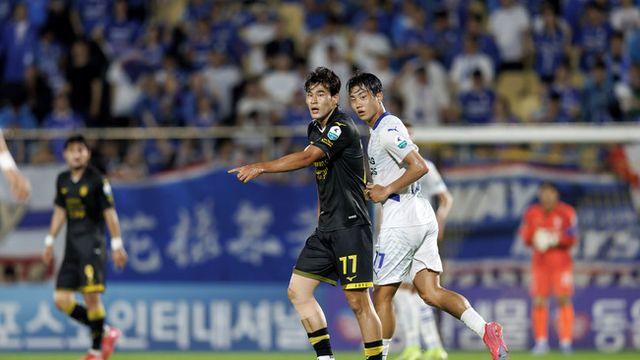 [K-관전포인트] '2위 굳히기' 수원vs'막판 대역전극 노리는' 전남