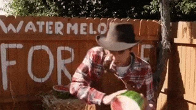 수박 반통씩 팔아요~!!