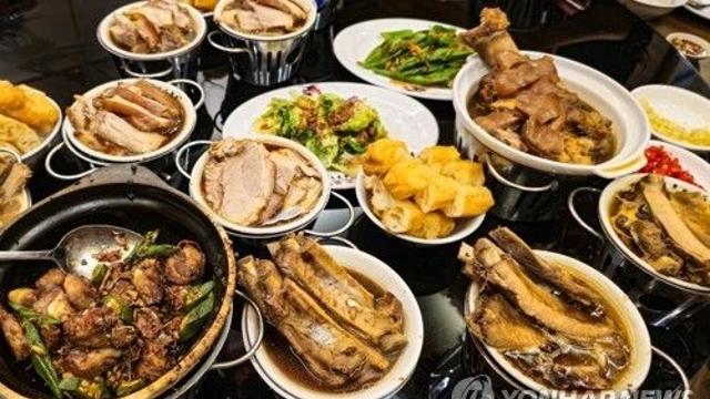 칼질과 웍 속에 깃든 풍미…절묘한 중화요리의 세계